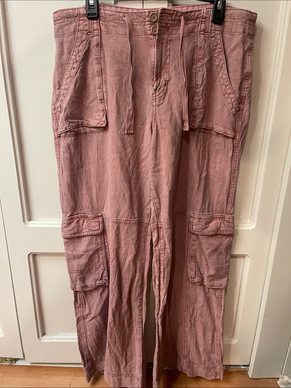 Anthropology Pink Cargo Pants - Casual Utility Style size 31
